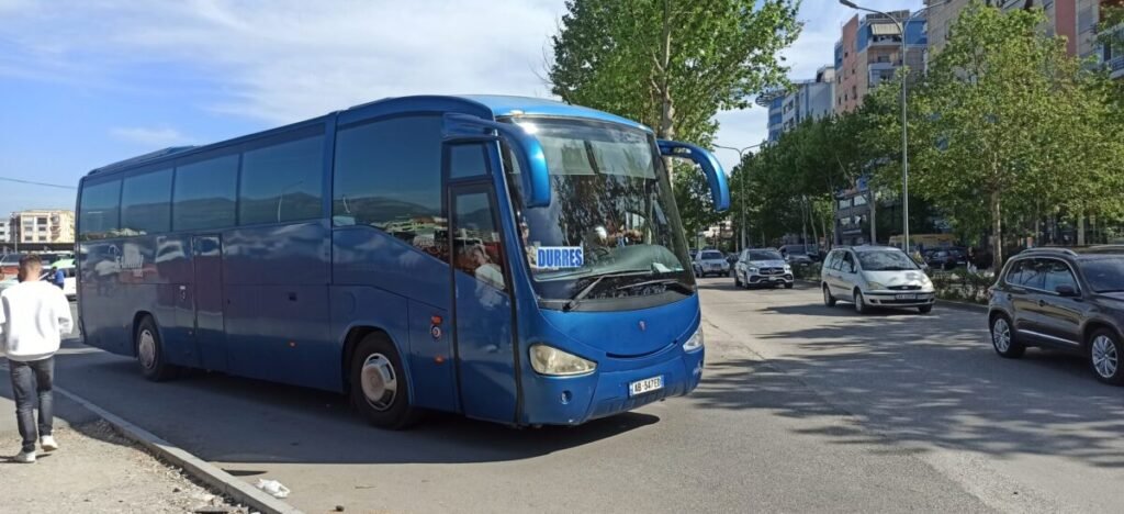 Bus to Durres albania 